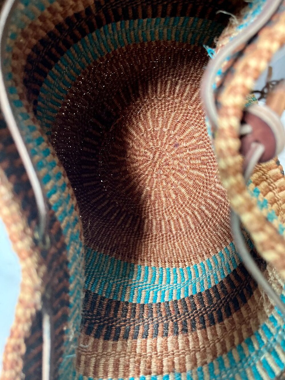 Kenyan Sisal Kiondo Vintage Bucket Bag Fair Trade - Picture 9 of 10
